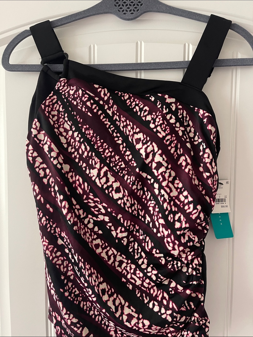 Aquagreen Swimwear Black Pink Wine One Piece Swimsuit Large NWT - Picture 2 of 10